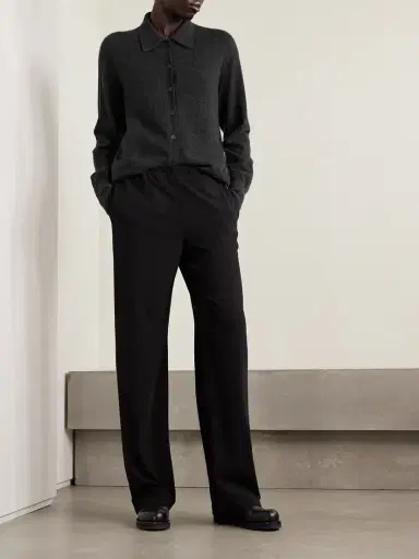The Row Lillia Cashmere Cardigan | Thumbnail 2 The Row Lillia Cashmere Cardigan | Thumbnail 2