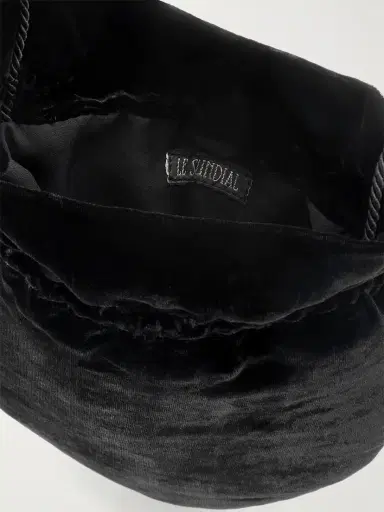 Le Sundial Lee Tasseled Velvet Shoulder Bag | Thumbnail 6 Le Sundial Lee Tasseled Velvet Shoulder Bag | Thumbnail 6