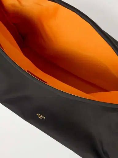 Alaïa Click E/w Large Leather-trimmed Shell Shoulder Bag | Thumbnail 5 Alaïa Click E/w Large Leather-trimmed Shell Shoulder Bag | Thumbnail 5