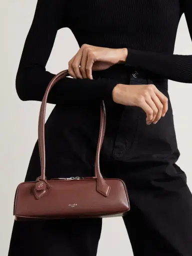 Alaïa Le Teckel Small Leather Shoulder Bag | Thumbnail 2 Alaïa Le Teckel Small Leather Shoulder Bag | Thumbnail 2