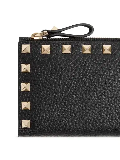Valentino Garavani Women's Rockstud Grainy Calfskin Cardholder with Zipper - Black | Thumbnail 5 Valentino Garavani Women's Rockstud Grainy Calfskin Cardholder with Zipper - Black | Thumbnail 5