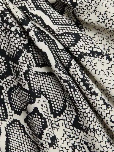 Chiara Boni La Petite Robe Women's Aza Snakeskin-Print Pareo - Urban Snake | Thumbnail 6 Chiara Boni La Petite Robe Women's Aza Snakeskin-Print Pareo - Urban Snake | Thumbnail 6