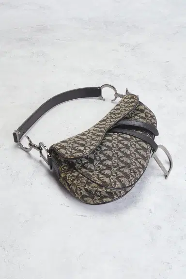 Dior Trotter Oblique Saddle Bag | Thumbnail 6 Dior Trotter Oblique Saddle Bag | Thumbnail 6