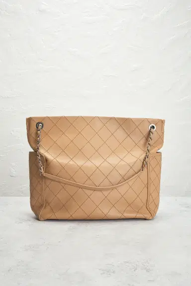 Chanel Chanel Calfskin Large Soft Tote Bag | Thumbnail 3 Chanel Chanel Calfskin Large Soft Tote Bag | Thumbnail 3