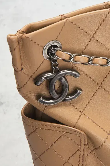Chanel Chanel Calfskin Large Soft Tote Bag | Thumbnail 5 Chanel Chanel Calfskin Large Soft Tote Bag | Thumbnail 5
