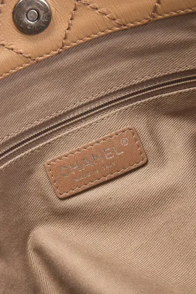 Chanel Chanel Calfskin Large Soft Tote Bag | Thumbnail 6 Chanel Chanel Calfskin Large Soft Tote Bag | Thumbnail 6