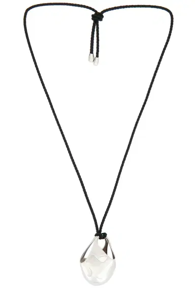 KHAITE Lotus Medium Pendant Necklace | Thumbnail 1 KHAITE Lotus Medium Pendant Necklace | Thumbnail 1