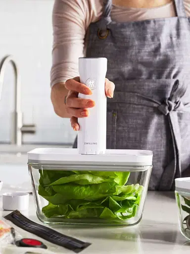 ZWILLING J.A. Henckels Fresh and Save Vacuum Sealer - White | Thumbnail 2 ZWILLING J.A. Henckels Fresh and Save Vacuum Sealer - White | Thumbnail 2