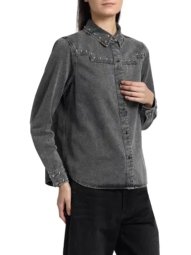 RAILS Women's Vinea Studded Point-Collar Denim Shirt | Thumbnail 4 RAILS Women's Vinea Studded Point-Collar Denim Shirt | Thumbnail 4