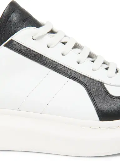 Alexander McQueen Men's Oversized Retro Leather Low-Top Sneakers - White Black | Thumbnail 5 Alexander McQueen Men's Oversized Retro Leather Low-Top Sneakers - White Black | Thumbnail 5