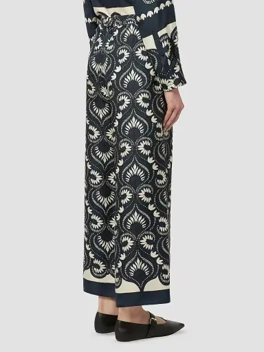Weekend Max Mara Women's Fluid Printed Silk Trousers - Navy | Thumbnail 3 Weekend Max Mara Women's Fluid Printed Silk Trousers - Navy | Thumbnail 3