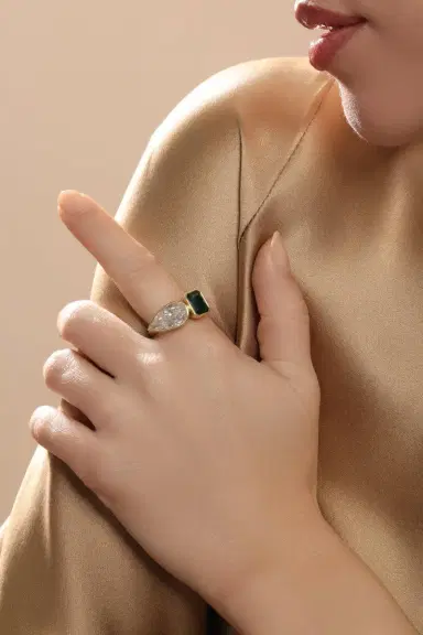 Sylva & Cie Zambian Emerald Diamond Ring | Thumbnail 3 Sylva & Cie Zambian Emerald Diamond Ring | Thumbnail 3