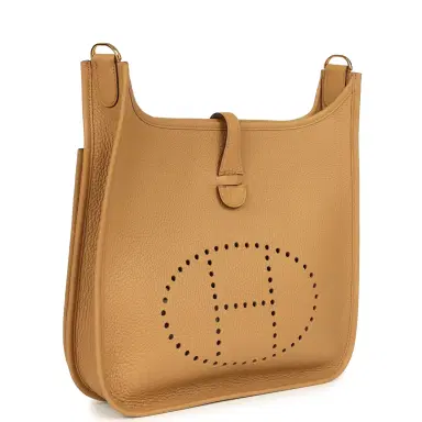 HERMÈS Hermes Evelyne III PM Biscuit Clemence Gold Hardware | Thumbnail 2 HERMÈS Hermes Evelyne III PM Biscuit Clemence Gold Hardware | Thumbnail 2
