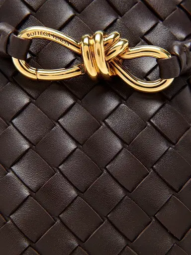 Bottega Veneta Women's Small Andiamo Intrecciato Leather Bucket Bag - Fondant Brass | Thumbnail 5 Bottega Veneta Women's Small Andiamo Intrecciato Leather Bucket Bag - Fondant Brass | Thumbnail 5