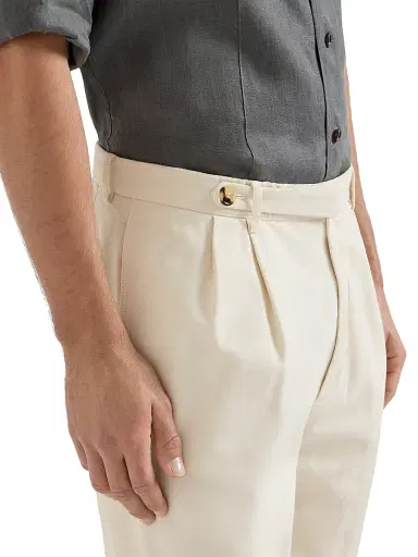 Brunello Cucinelli Men's Bermuda Shorts in Twisted Cotton Gabardine with Pleats - Off White | Thumbnail 5 Brunello Cucinelli Men's Bermuda Shorts in Twisted Cotton Gabardine with Pleats - Off White | Thumbnail 5