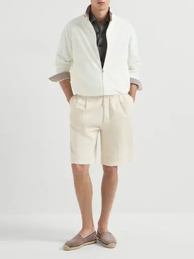 Brunello Cucinelli Men's Bermuda Shorts in Twisted Cotton Gabardine with Pleats - Off White | Thumbnail 6 Brunello Cucinelli Men's Bermuda Shorts in Twisted Cotton Gabardine with Pleats - Off White | Thumbnail 6