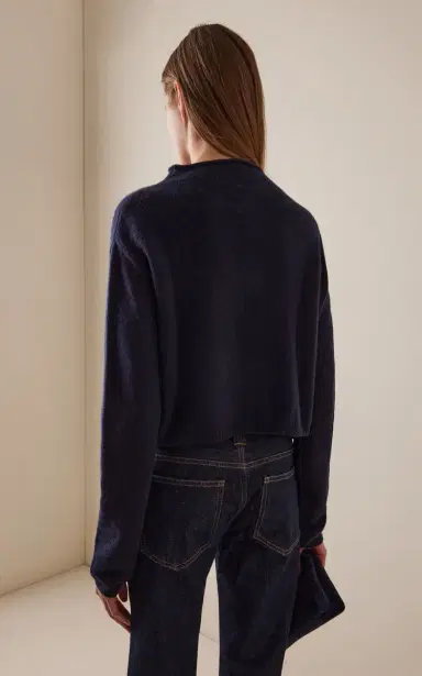 Khaite Annora Wool-Cashmere Cardigan | Thumbnail 4 Khaite Annora Wool-Cashmere Cardigan | Thumbnail 4