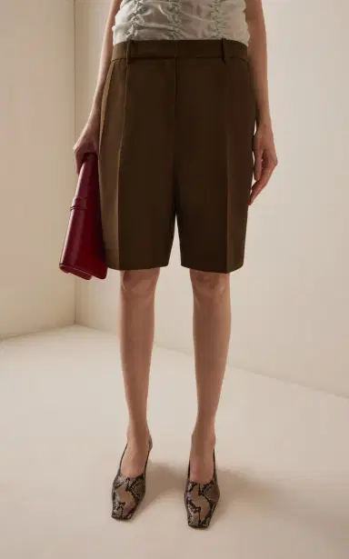 Khaite Auggie Wool-Silk Knee-Length Shorts | Thumbnail 3 Khaite Auggie Wool-Silk Knee-Length Shorts | Thumbnail 3