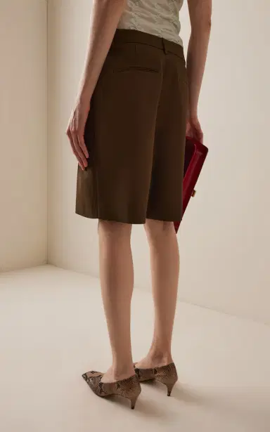 Khaite Auggie Wool-Silk Knee-Length Shorts | Thumbnail 4 Khaite Auggie Wool-Silk Knee-Length Shorts | Thumbnail 4
