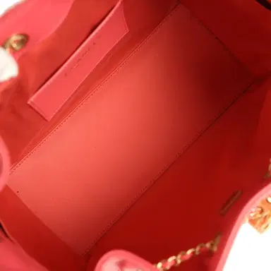 Chanel Chanel Small 25 Hobo Bag Coral Pink Caviar Antique Gold Hardware | Thumbnail 8 Chanel Chanel Small 25 Hobo Bag Coral Pink Caviar Antique Gold Hardware | Thumbnail 8