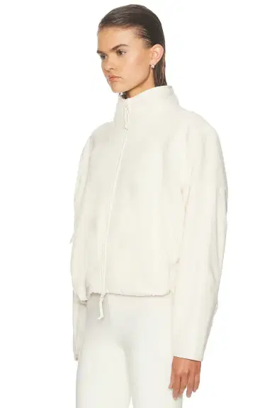 Skims Ski Teddy Boxy Zip Up Jacket | Thumbnail 2 Skims Ski Teddy Boxy Zip Up Jacket | Thumbnail 2