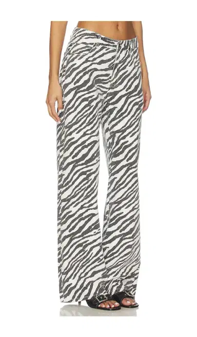 LIONESS Top Model Jeans | Thumbnail 2 LIONESS Top Model Jeans | Thumbnail 2