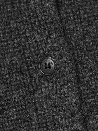Nili Lotan Saskia Cashmere Cardigan | Thumbnail 4 Nili Lotan Saskia Cashmere Cardigan | Thumbnail 4