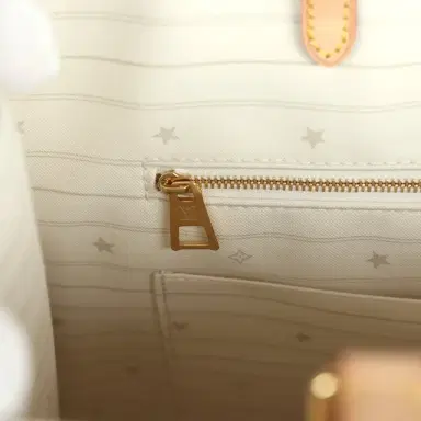 Louis Vuitton Louis Vuitton On The Go Miami GM Tote Light Beige Multi Jacquard Monogram Gold Hardware | Thumbnail 9 Louis Vuitton Louis Vuitton On The Go Miami GM Tote Light Beige Multi Jacquard Monogram Gold Hardware | Thumbnail 9