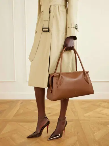 Christian Louboutin Venus Medium Leather Shoulder Bag | Thumbnail 3 Christian Louboutin Venus Medium Leather Shoulder Bag | Thumbnail 3