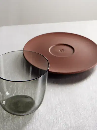 LOBMEYR + Meissen Set Of Two Glass And Stoneware Espresso Cups And Saucers | Thumbnail 3 LOBMEYR + Meissen Set Of Two Glass And Stoneware Espresso Cups And Saucers | Thumbnail 3