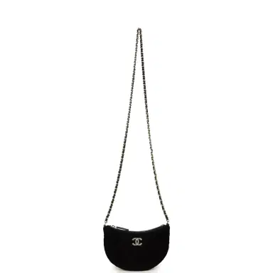 Chanel Chanel Crystal CC Hobo Bag with Chain Black Velvet Light Gold Hardware | Thumbnail 7 Chanel Chanel Crystal CC Hobo Bag with Chain Black Velvet Light Gold Hardware | Thumbnail 7