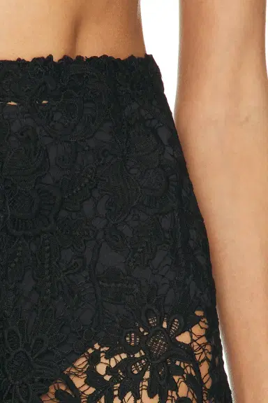 La Porte Gabrielle Lace Capri Pant | Thumbnail 6 La Porte Gabrielle Lace Capri Pant | Thumbnail 6