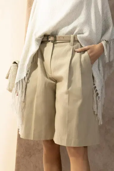 Brunello Cucinelli Pleated Bermuda Short | Thumbnail 3 Brunello Cucinelli Pleated Bermuda Short | Thumbnail 3