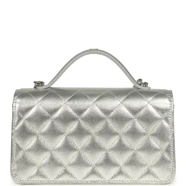 Chanel Chanel Top Handle Wallet On Chain WOC Metallic Silver Shiny Caviar Silver Hardware | Thumbnail 4 Chanel Chanel Top Handle Wallet On Chain WOC Metallic Silver Shiny Caviar Silver Hardware | Thumbnail 4