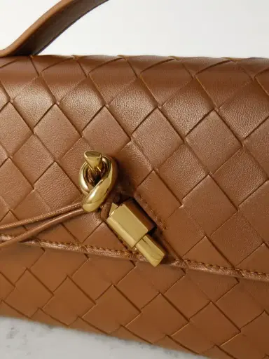 Bottega Veneta Andiamo Long Intrecciato Leather Clutch | Thumbnail 4 Bottega Veneta Andiamo Long Intrecciato Leather Clutch | Thumbnail 4