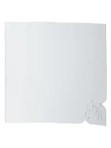 Sferra Butterfly 13-Piece Embroidered Tablecloth & Napkin Set - White | Thumbnail 2 Sferra Butterfly 13-Piece Embroidered Tablecloth & Napkin Set - White | Thumbnail 2