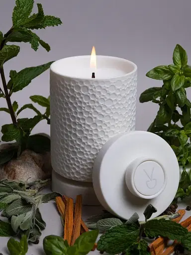Van Dang Fragrances Veldt Cotton-Wick Scented Candle | Thumbnail 3 Van Dang Fragrances Veldt Cotton-Wick Scented Candle | Thumbnail 3