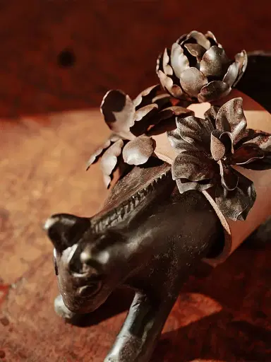Jan Barboglio Mini Burro de Flores Cast Iron-Leather Decorative Object - Brown | Thumbnail 2 Jan Barboglio Mini Burro de Flores Cast Iron-Leather Decorative Object - Brown | Thumbnail 2