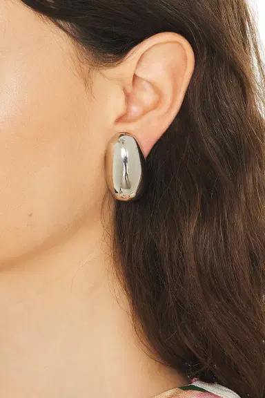 JACQUEMUS Les Boucles Curvo | Thumbnail 2 JACQUEMUS Les Boucles Curvo | Thumbnail 2