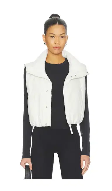 Beyond Yoga Warm Up Puffer Vest | Thumbnail 1 Beyond Yoga Warm Up Puffer Vest | Thumbnail 1