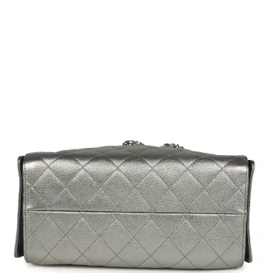 Chanel Chanel Small 25 Hobo Bag Metallic Anthracite Caviar Silver Hardware | Thumbnail 7 Chanel Chanel Small 25 Hobo Bag Metallic Anthracite Caviar Silver Hardware | Thumbnail 7