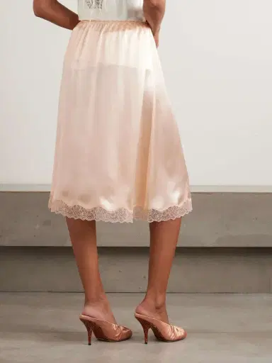 Magda Butrym Scalloped Lace-trimmed Silk-satin Skirt | Thumbnail 4 Magda Butrym Scalloped Lace-trimmed Silk-satin Skirt | Thumbnail 4