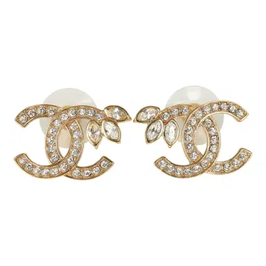 Chanel Chanel Crystal Floral CC Stud Earrings Gold Tone Hardware | Thumbnail 4 Chanel Chanel Crystal Floral CC Stud Earrings Gold Tone Hardware | Thumbnail 4
