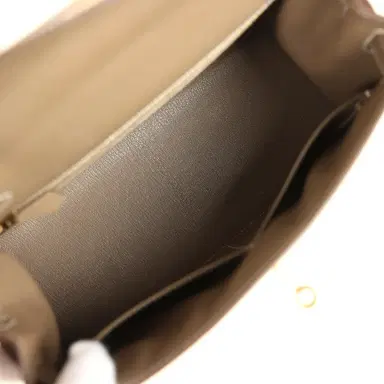 HERMÈS Pre-owned Hermes Kelly Sellier 28 Etoupe Epsom Gold Hardware | Thumbnail 8 HERMÈS Pre-owned Hermes Kelly Sellier 28 Etoupe Epsom Gold Hardware | Thumbnail 8