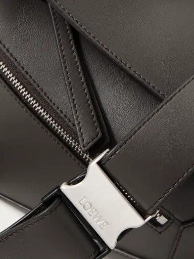 Loewe Puzzle Edge Small Leather Belt Bag - Men | Thumbnail 4 Loewe Puzzle Edge Small Leather Belt Bag - Men | Thumbnail 4