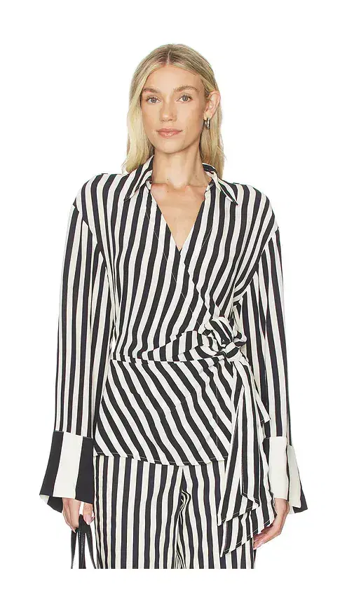 Vietta Crepe Top Vietta Crepe Top