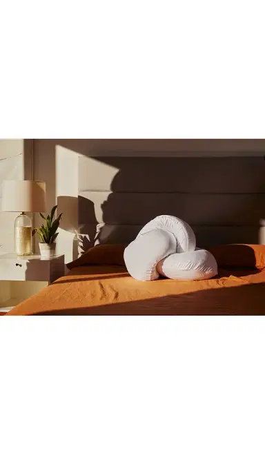 Yana Sleep Eucalyptus Pillow Cover | Thumbnail 2 Yana Sleep Eucalyptus Pillow Cover | Thumbnail 2