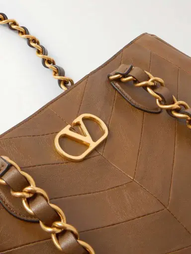 Valentino Garavani Jean Chain-detailed Paneled Leather Tote | Thumbnail 5 Valentino Garavani Jean Chain-detailed Paneled Leather Tote | Thumbnail 5