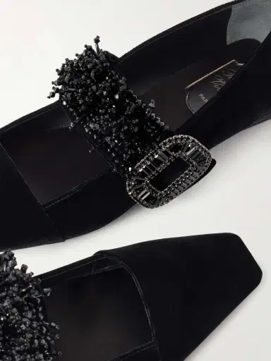 Roger Vivier Belle Vivier 25 Embellished Velvet Mary Jane Pumps | Thumbnail 5 Roger Vivier Belle Vivier 25 Embellished Velvet Mary Jane Pumps | Thumbnail 5