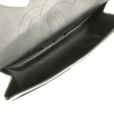 Chanel Pre-owned Chanel Small Reissue 225 2.55 Double Flap Bag So Black Shiny Crumpled Calfskin Black Hardware | Thumbnail 9 Chanel Pre-owned Chanel Small Reissue 225 2.55 Double Flap Bag So Black Shiny Crumpled Calfskin Black Hardware | Thumbnail 9